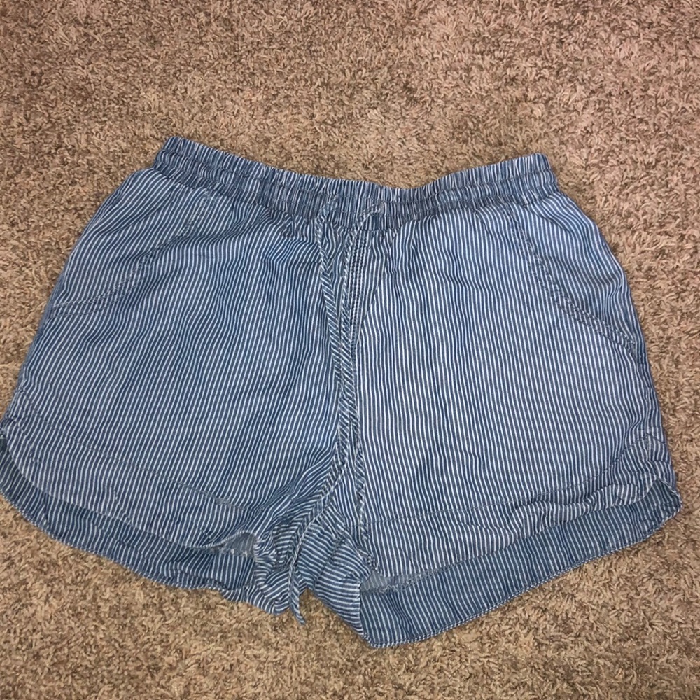 striped shorts